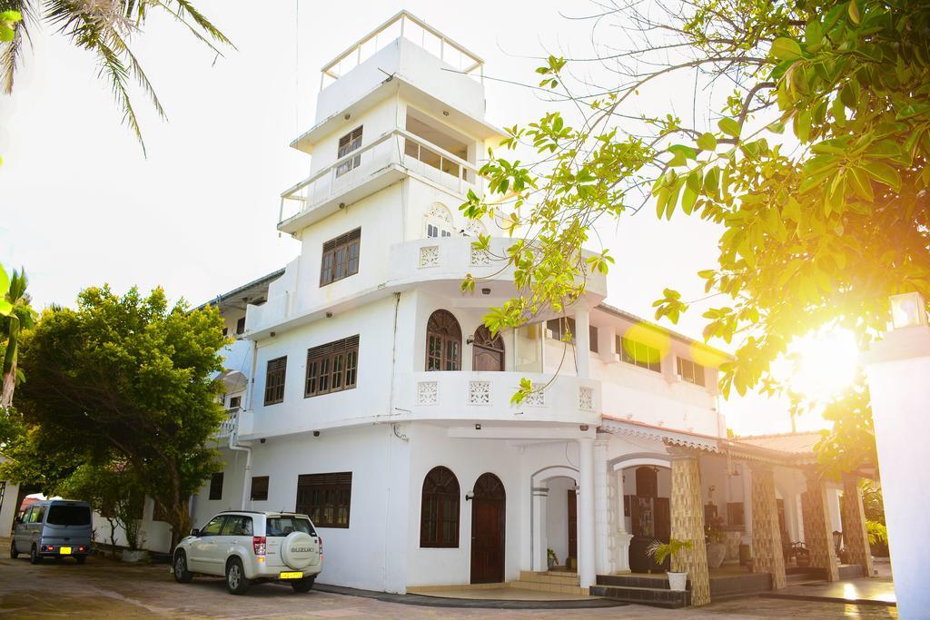 Shanthi Beach Resort Unawatuna Εξωτερικό φωτογραφία