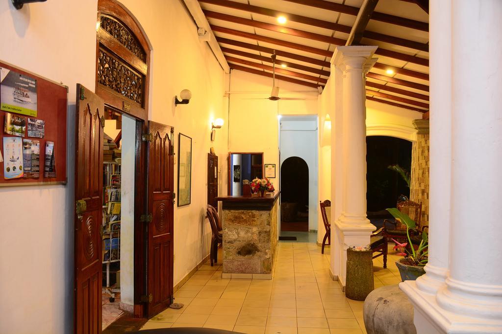 Shanthi Beach Resort Unawatuna Εξωτερικό φωτογραφία